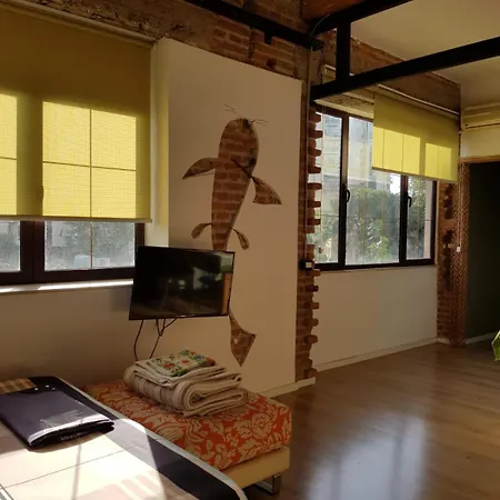 Yes Apartman *
