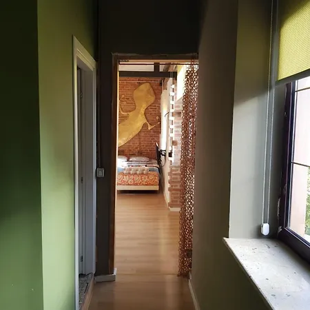 Yes Apartment *